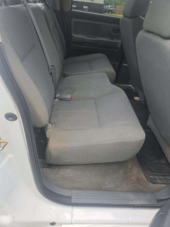 2006 Dodge Dakota SLT Crew Cab Medium Bed – miniatura 23