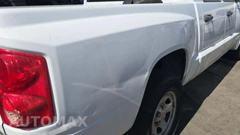 2006 Dodge Dakota ST Crew Cab Medium Bed - miniatura 28