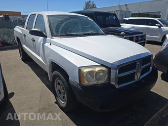 2006 Dodge Dakota ST Crew Cab Medium Bed - miniatura 3
