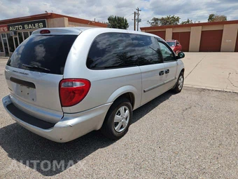 2006 Dodge Grand Caravan SE Minivan 119.3" WB - miniatura 3