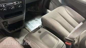 2006 Dodge Grand Caravan SXT Minivan 119.3" WB - miniatura 30