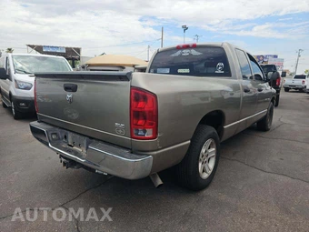 2006 Dodge Ram 1500 SLT Crew Cab Medium Bed - miniatura 3