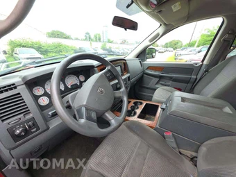 2006 Dodge Ram 1500 SLT Crew Cab Medium Bed - miniatura 10