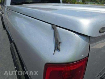 2006 Dodge Ram 1500 SLT Extended Crew Cab Medium Bed – miniatura 30