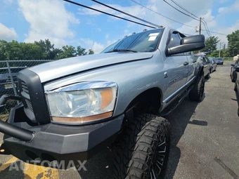 2006 Dodge Ram 2500 SLT Crew Cab Medium Bed