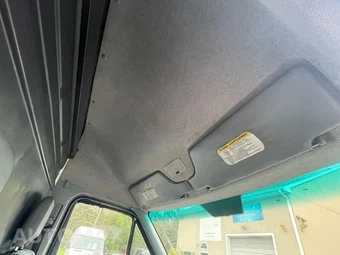 2006 Dodge Sprinter 2500 Cargo Van High Roof 158.0" WB - miniatura 17