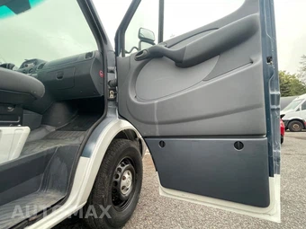 2006 Dodge Sprinter 2500 Cargo Van High Roof 158.0" WB - miniatura 18