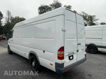 2006 Dodge Sprinter 2500 Cargo Van High Roof 158.0" WB - miniatura 8