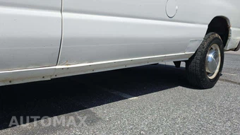 2006 Ford E-250 Commercial Cargo Van 138.0" WB – miniatura 30