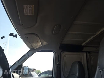 2006 Ford E-250 Commercial Cargo Van 138.0" WB - miniatura 16