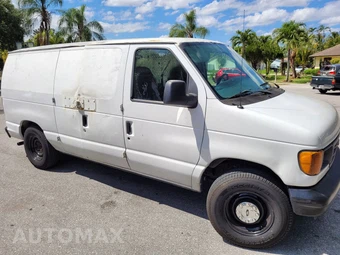2006 Ford E-250 Recreational Van 138.0" WB - miniatura 3