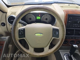2006 Ford Explorer Eddie Bauer – miniatura 10