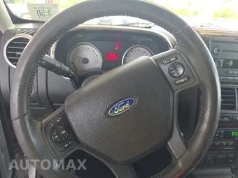 2006 Ford Explorer Limited – miniatura 10