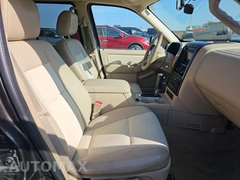 2006 Ford Explorer Limited – miniatura 8