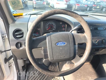 2006 Ford F-150 XL Regular Cab Long Bed – miniatura 10