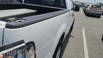 2006 Ford F-150 XL Regular Cab Medium Bed - miniatura 23