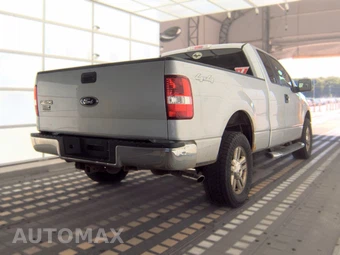 2006 Ford F-150 XLT Extended Cab Medium Bed w/Rear Doors - miniatura 4