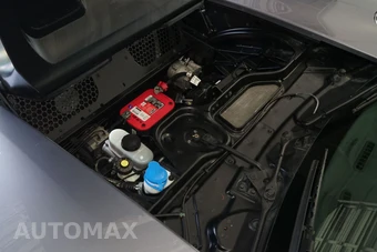 2006 Ford GT - miniatura 23