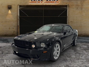 2006 Ford Mustang GT Convertible - miniatura 2