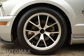 2006 Ford Mustang GT Premium Coupe - miniatura 18