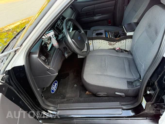 2006 Ford Police Interceptor 3.27 Axle - miniatura 12
