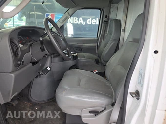 2006 Ford Super Duty E-350 Cutaway DRW 176.0" WB – miniatura 13