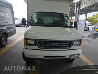 2006 Ford Super Duty E-350 Cutaway DRW 176.0" WB – miniatura 2