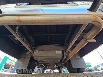 2006 Ford Super Duty E-350 Cutaway DRW - miniatura 14