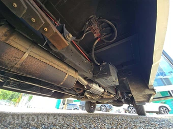 2006 Ford Super Duty E-350 Cutaway DRW - miniatura 16