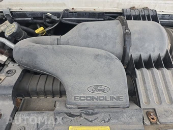 2006 Ford Super Duty E-350 Cutaway DRW – miniatura 14
