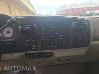 2006 Ford Super Duty F-250 Lariat Crew Cab Medium Bed - miniatura 7