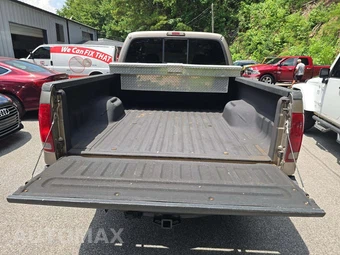 2006 Ford Super Duty F-250 XL Crew Cab Medium Bed - miniatura 14