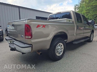 2006 Ford Super Duty F-250 XL Crew Cab Medium Bed - miniatura 3
