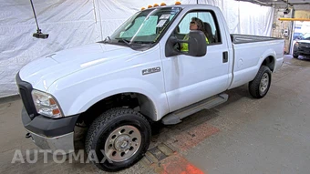 2006 Ford Super Duty F-250 XLT Regular Cab Long Bed