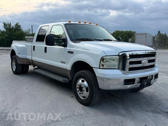 2006 Ford Super Duty F-350 Lariat Crew Cab Long Bed DRW - miniatura 3
