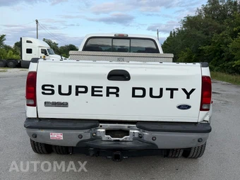 2006 Ford Super Duty F-350 Lariat Crew Cab Long Bed DRW - miniatura 5