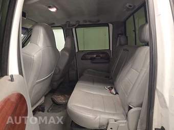 2006 Ford Super Duty F-350 Lariat Crew Cab Medium Bed DRW - miniatura 13