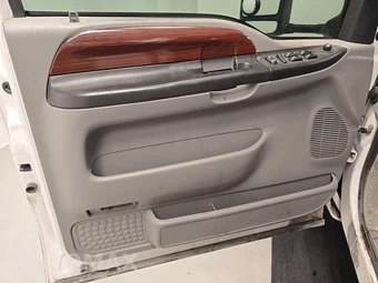 2006 Ford Super Duty F-350 Lariat Crew Cab Medium Bed DRW - miniatura 9