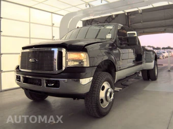 2006 Ford Super Duty F-350 Lariat Crew Cab Medium Bed DRW