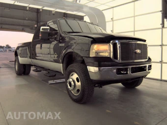 2006 Ford Super Duty F-350 Lariat Crew Cab Medium Bed DRW - miniatura 3