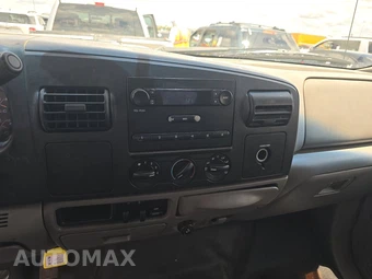 2006 Ford Super Duty F-350 XL Crew Cab Long Bed - miniatura 11