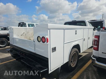 2006 Ford Super Duty F-450 Cab Chassis XL Regular Cab DRW - miniatura 4