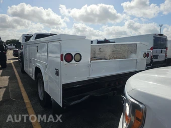 2006 Ford Super Duty F-450 Cab Chassis XL Regular Cab DRW - miniatura 5