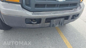 2006 Ford Super Duty F-450 Cab Chassis XLT Regular Cab DRW