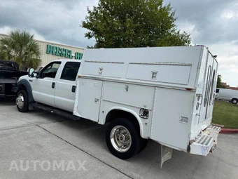 2006 Ford Super Duty F-550 Cab Chassis XL Crew Cab DRW - miniatura 17