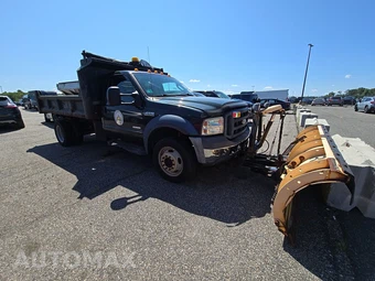 2006 Ford Super Duty F-550 Cab Chassis XL Regular Cab DRW - miniatura 3