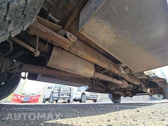2006 Ford Super Duty F-550 Cab Chassis XL Regular Cab DRW - miniatura 14
