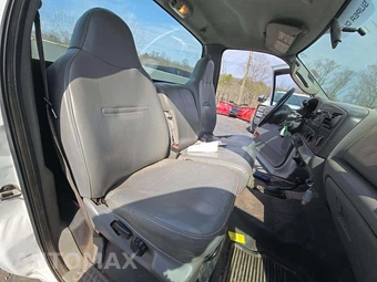 2006 Ford Super Duty F-550 Cab Chassis XL Regular Cab DRW - miniatura 15
