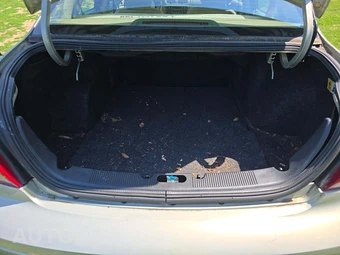 2006 Ford Taurus SE – miniatura 14