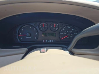 2006 Ford Taurus SE – miniatura 9